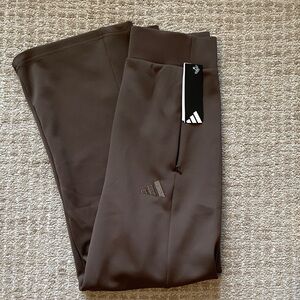 Women’s Adidas Brown Wide-Leg Athletic Pants, Size XS, NWT, Active, Casual Wear